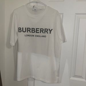 Burberry T-shirt